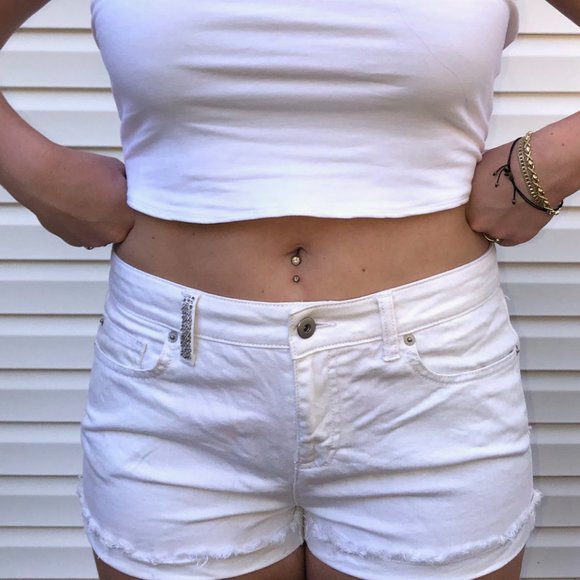 white jean shorts - Picture 2 of 2